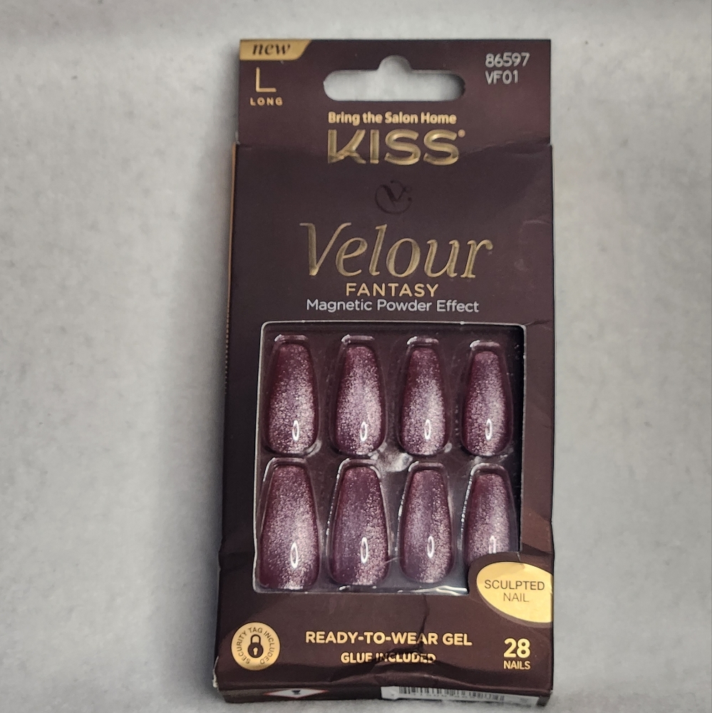 Kiss Velour Fantasy Ready To Wear Gel Nails
